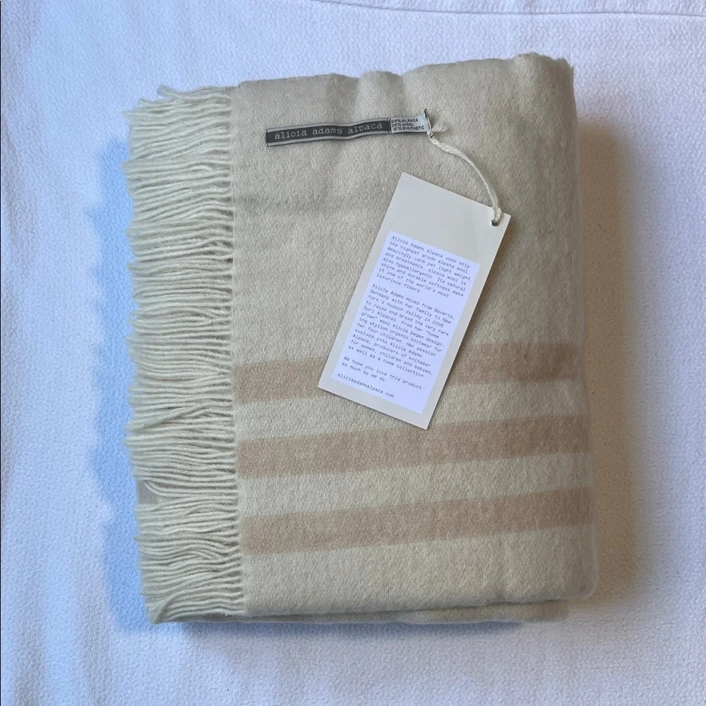 NWT Alicia Adams Alpaca Cream and Tan Throw Blanket - Picture 1 of 2